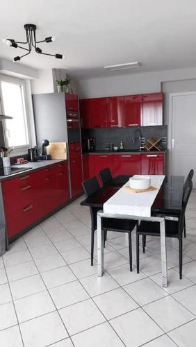 Appartement Loc plein centre-200m gare-10min à pieds du lac 22 Avenue de Bouvard 74000 Annecy Rhône-Alpes