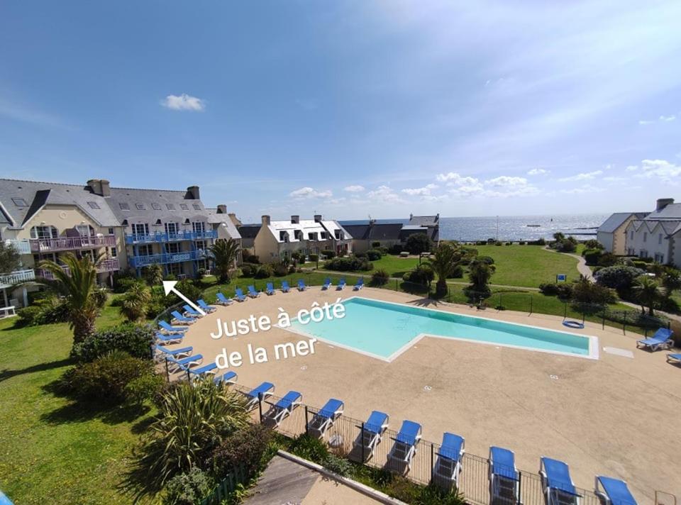 Appartement LocaLise au Guilvinec - B5 - Plain-pied avec piscine et jardin - Tout à pied, plage, port, centre, commerces, marché - Wifi inclus - Linge de lit inclus - Animaux bienvenus 65 Rue Jeanne d'Arc 29730 Le Guilvinec