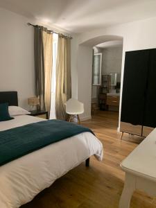 Appartement Location de vacances Île rousse 8 Rue Napoléon 20220 LʼÎle-Rousse Corse