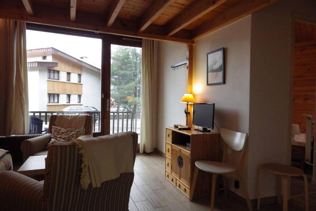 Appartement Location Les Deux Alpes, pieds des Pistes. 6 pers Les Quirlies 1 Rue Du Ser Palor 38860 Les Deux Alpes