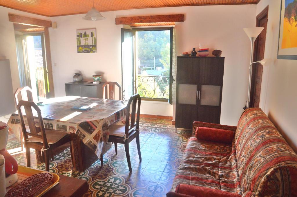 Appartement Location Pierre 22 Avenue Aimable Gastaud 06430 Tende