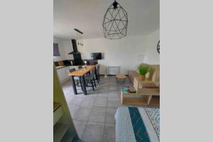 Location studio entre garrigue et mer