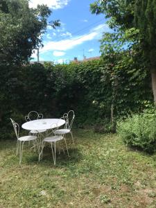 Appartement location studio meublé 526 Chemin Grange des Roues 84700 Sorgues Provence-Alpes-Côte d\'Azur