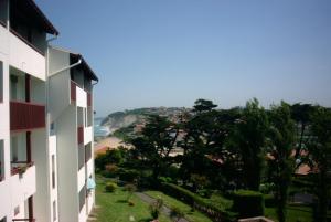 Appartement LOCBASQUE COM Appartement Résid Bidart Plage , classé meublé de tourisme 3 étoiles Résidence Bidart Plage, Bat Danga, Apt 41 Chemin Parlementia 64210 Bidart Aquitaine