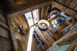Lodge 360