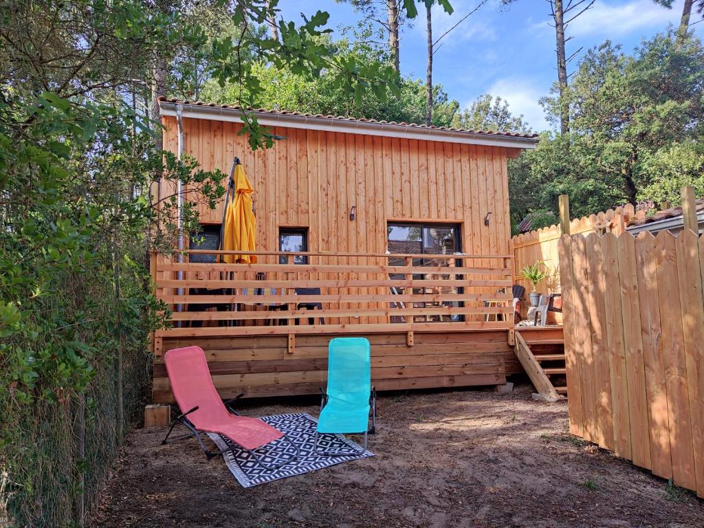 Appartement Lodge la tête dans les pins les pieds dans l eau 4 Voie Communale Corniche Lac et Forêt 33680 Lacanau