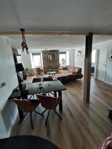 Loft 100m2 neuf entièrement équipée
