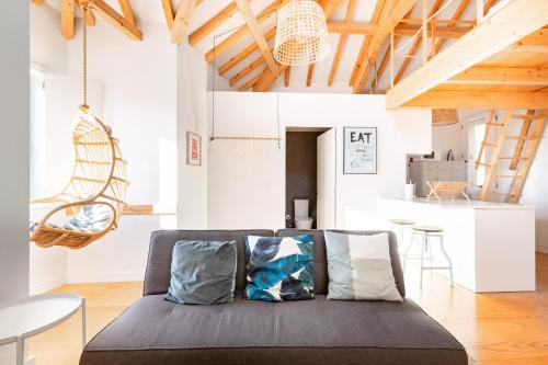 Loft 72