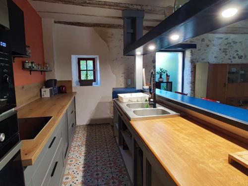 Loft atypique au pieds des remparts