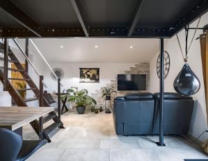 Loft avec jardin et parking privé