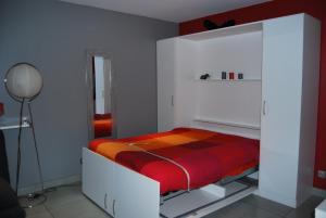 Loft, avec piscine privative, à 15 minutes à pied du centre ville