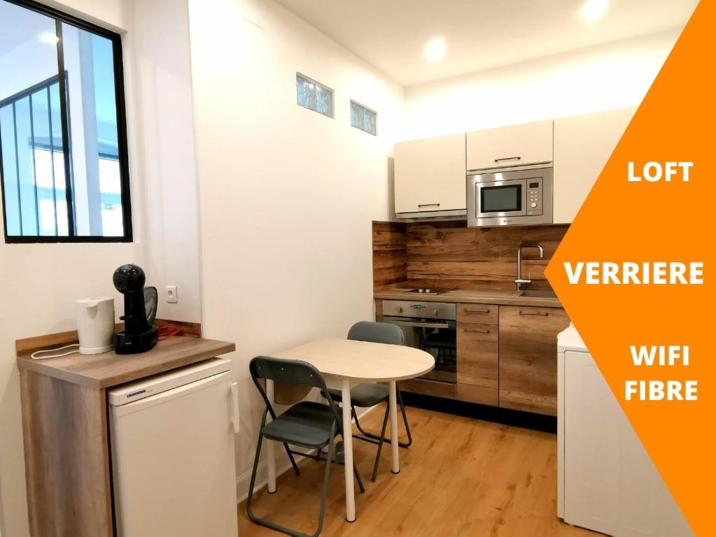 Appartement Loft avec verrière à 5 min à pieds de la gare 2ième étage 40 Avenue Clémenceau 68100 Mulhouse