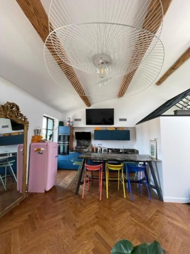 Loft avec vue panoramique sur la cité médiévale