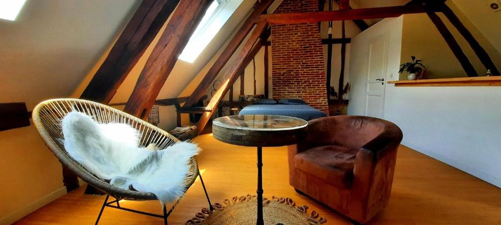 Appartement Loft de charme á 150m de la cathédrale 1 Rue de la Préfecture 60000 Beauvais