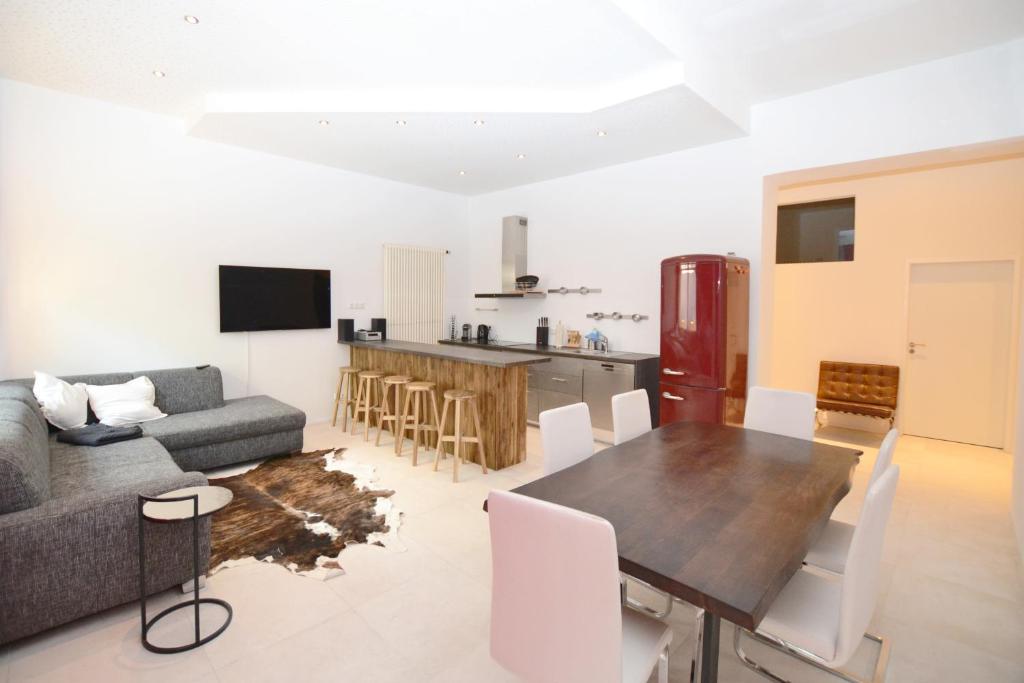 Loft directly next to Oktoberfest and downtown 2 Astallerstraße, 80339 Munich