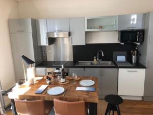 Loft en bord de Seine à Neuilly