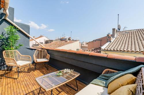 LOFT EN VILLE - Duplex Terrasse coeur historique avec vue dégagée & Parking souterrain Offert
