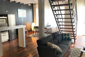 Loft Hyper Centre Reims 6 pers avec Parking