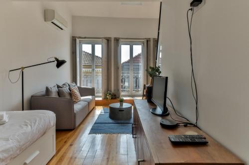 Loft Martires da Liberdade by Porto City Hosts