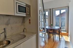 Loft Martires da Liberdade by Porto City Hosts