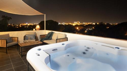 Loft Quinta da Balaia - Jacuzzi - By BEDZY