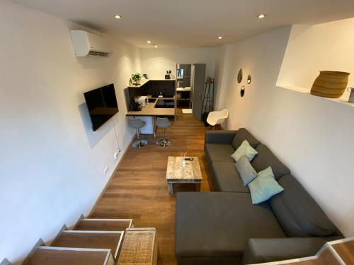 LOFT ROTONDE*PARKING*WIFI*CLIM*SMART TV*RUE CALME