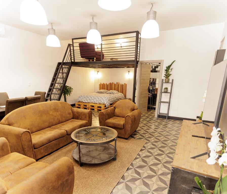 Appartement Loft SSL INSOLITE!!!! 7 Allée de Laure 13180 Gignac-la-Nerthe