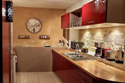 Loft Tour de garde XIVe siècle SARLAT 70 m² Balnéo
