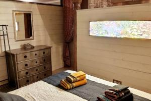 Loft Tour de garde XIVe siècle SARLAT 70 m² Balnéo