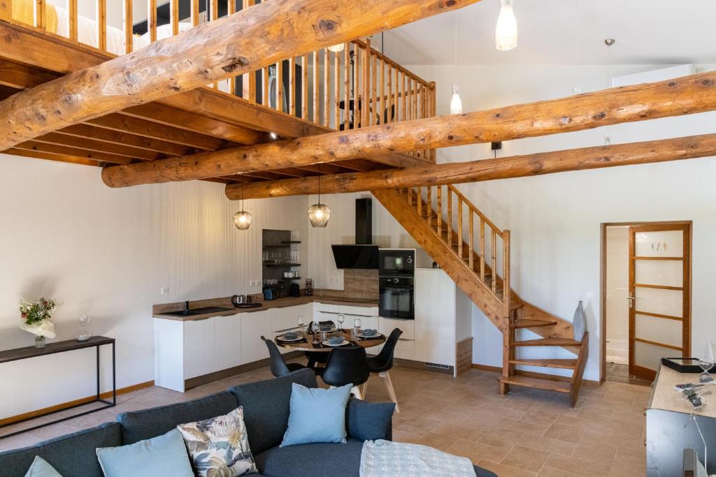 Appartement Loft tout équipé au cœur d'un domaine viticole 427 Chemin de Boujac 82370 Campsas