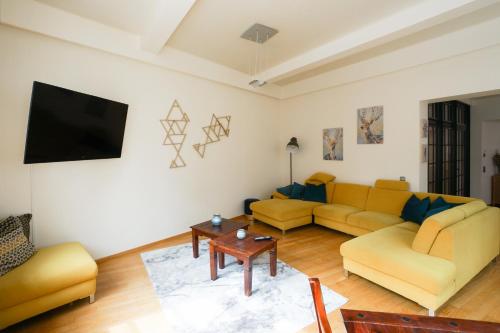 LOFT13 Traumhafte Wohnung mit Terrasse für 8 Gäste