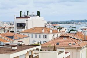 Appartement Logement 4 personnes ensoleillé avec terrasse (BEG) 5 Rue Henri Paschke 06400 Cannes Provence-Alpes-Côte d\'Azur