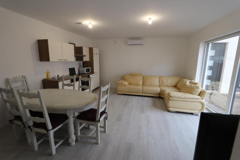 Logement 6P BALCON/ MODERNE HYPER CENTRE 14000 Caen