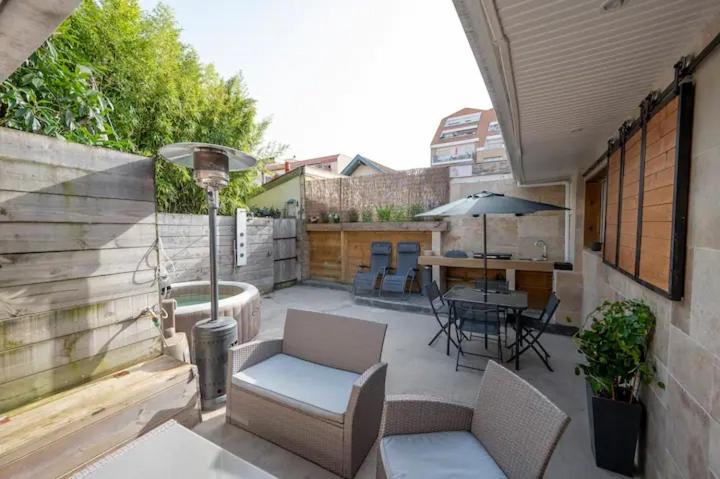 LOGEMENT 70m2, 4 PIECES, 8 PERSONNES, JARDIN