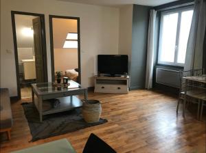Logement à Brive proche du centre-ville et de la gare avec Netflix internet fibre et Stationnement gratuit