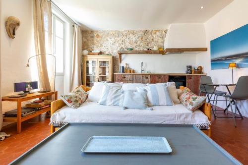 Logement atypique dans la rue Fourmillière