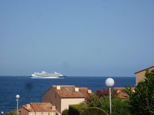 Logement calme proche mer, 4 personnes, St Aygulf