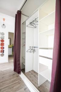 Logement cosy, lumineux, balcon et vue sur parc