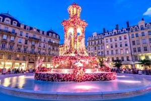 Logement entier : LYON 2 Jacobin - Studio au Calme