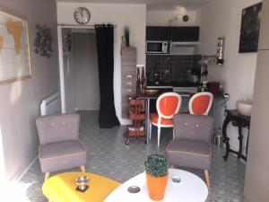 logement entier -studio parfait état a La Baule-proche plages