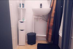 Logement HYPER cosy gare St Roch