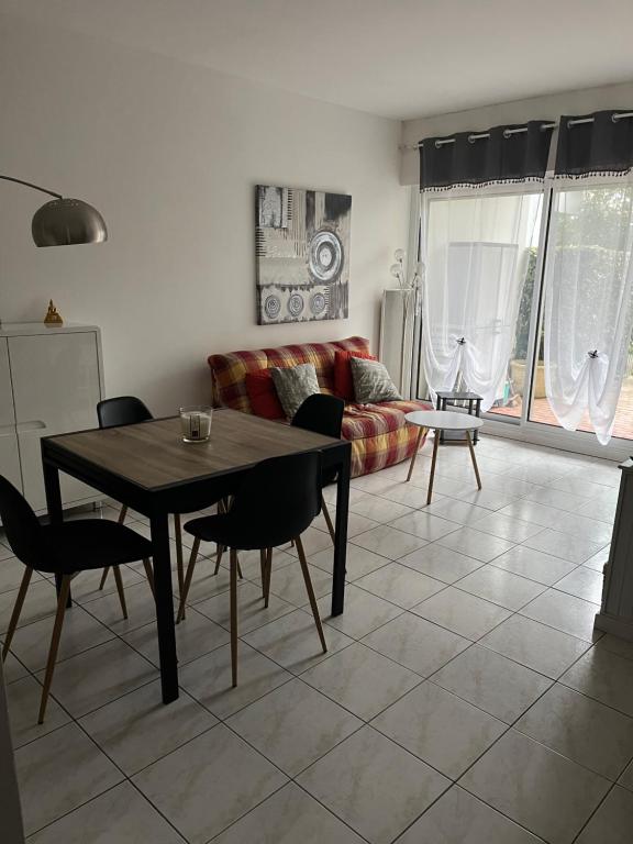 Appartement Logement plein centre royan Appt 3 bat E 61 Rue Paul Doumer 17200 Royan