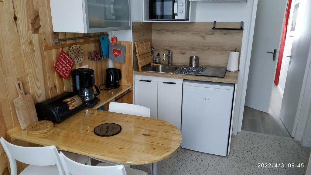 Logement refait à neuf - Résidence - Chez Christian 42 Rue de Kembs, 63150 La Bourboule