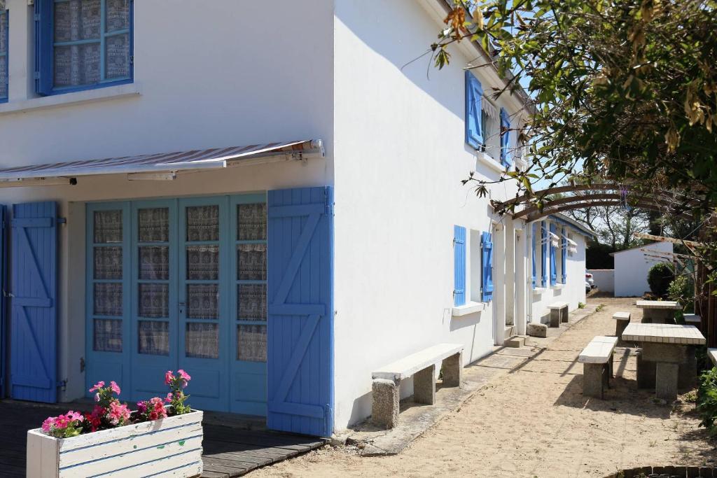 Logement Samanon dans une grande maison de vacances a Noirmoutier du Prau, 22, 85630 Barbâtre