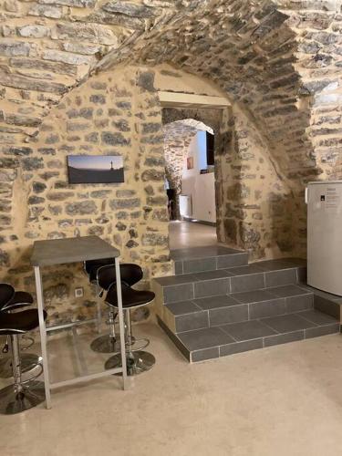 Appartement Logement Troglodyte Anduze 2 Rue Sainte-Marie 30140 Anduze Languedoc-Roussillon