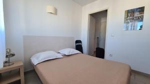 Appartement Logesty Studio Cosy 300 Avenue Charles Deperet 66000 Perpignan Languedoc-Roussillon