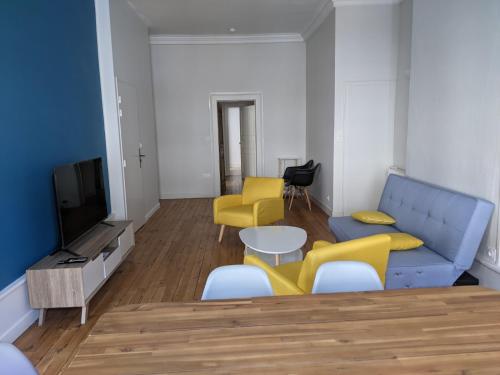 Logis de la Grande Rue, appartement cœur de ville, spacieux, lumineux 6 pers