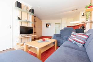 Lord Nelson 206