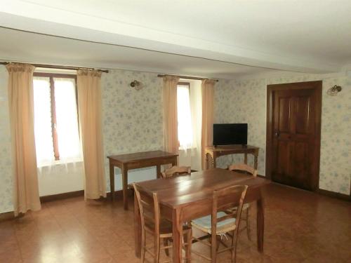 Lou Filadour 1ère Etage 5 personnes