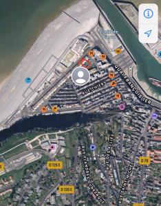 Loue LE TREPORT appartement 60 metres carrés rez chaussée face mer
